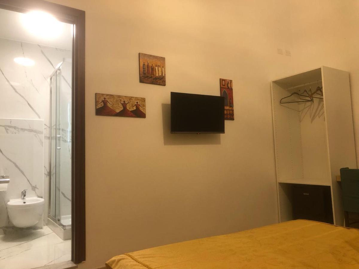 Hostel Cosmos Рим Екстериор снимка